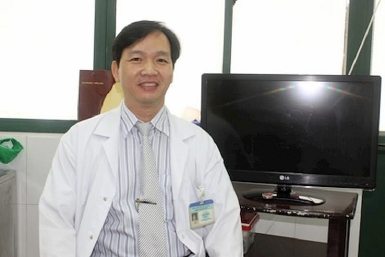 Phòng khám cơ xương khớp nổi tiếng tại Đà Nẵng của bác sĩ CKII Lê Văn Mười